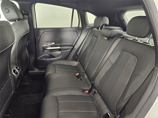 Thumbnail: 2025 Mercedes-Benz GLA - 28