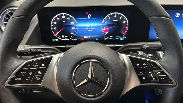 Thumbnail: 2026 Mercedes-Benz GLA - 17