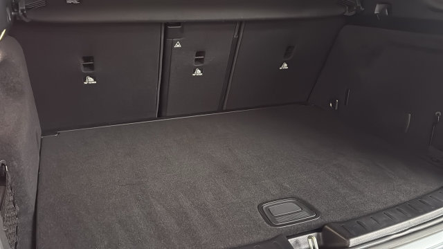 Thumbnail: 2026 Mercedes-Benz GLA - 35