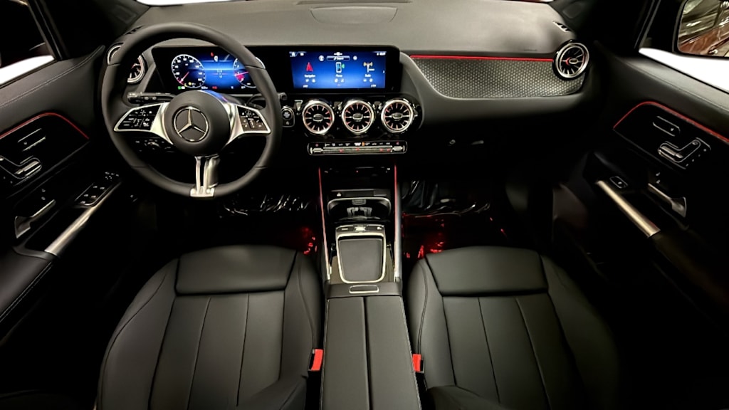 Thumbnail: 2026 Mercedes-Benz GLA - 2