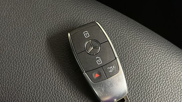 Thumbnail: 2025 Mercedes-Benz GLA - 18
