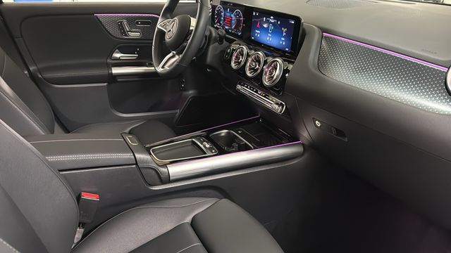 Thumbnail: 2025 Mercedes-Benz GLA - 14