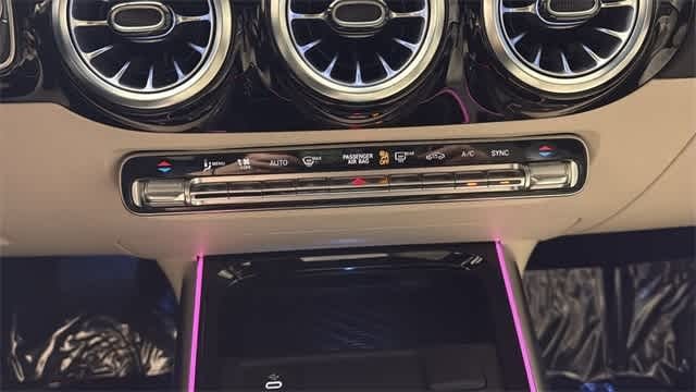 Thumbnail: 2025 Mercedes-Benz GLA - 27