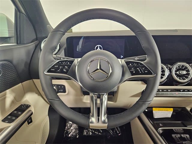 2025 Mercedes-Benz GLA 250 10