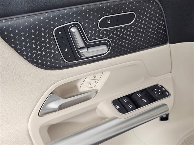 2025 Mercedes-Benz GLA 250 19