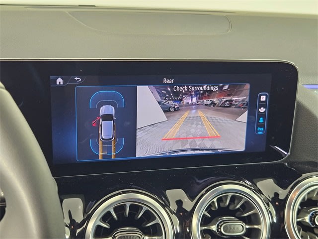 Thumbnail: 2025 Mercedes-Benz GLA - 33