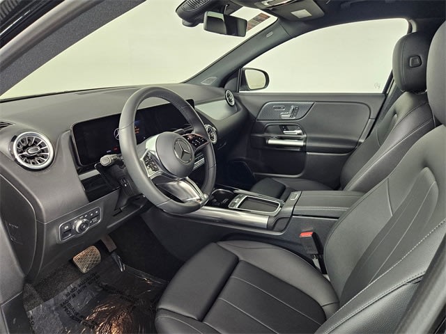 Thumbnail: 2025 Mercedes-Benz GLA - 11