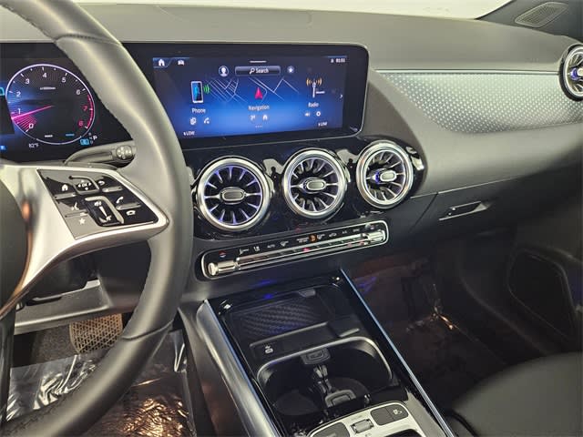 Thumbnail: 2025 Mercedes-Benz GLA - 14