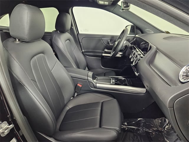 Thumbnail: 2025 Mercedes-Benz GLA - 29