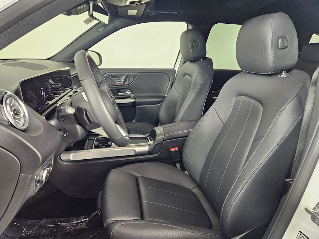 2024 Mercedes-Benz EQB 300 11