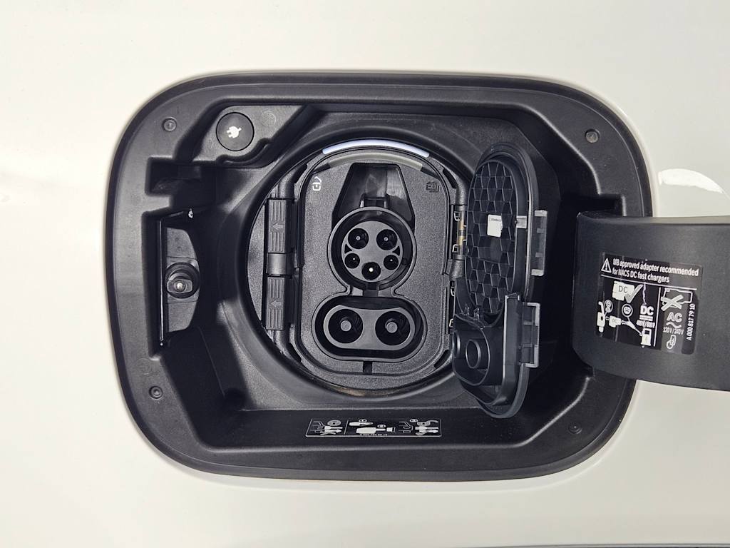 2024 Mercedes-Benz EQB 300 42