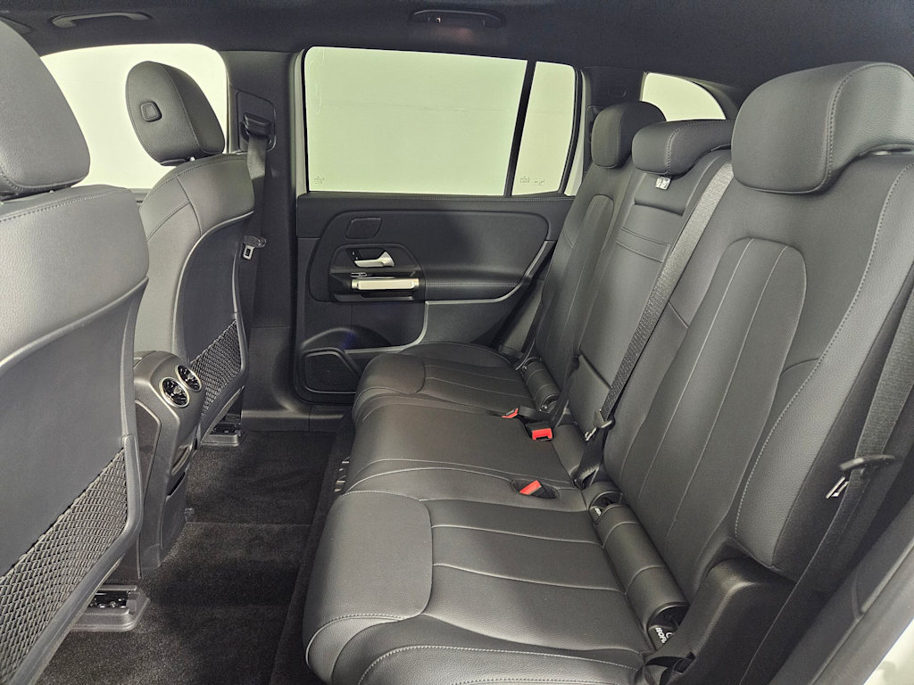2024 Mercedes-Benz EQB 300 29