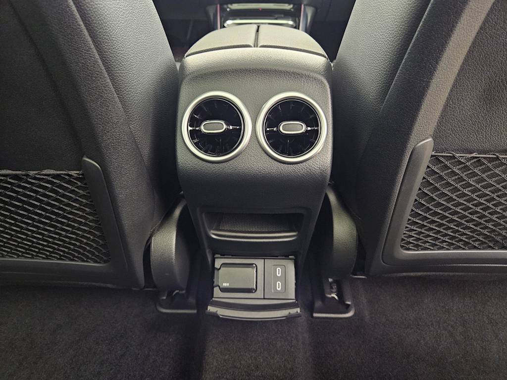 2024 Mercedes-Benz EQB 300 41
