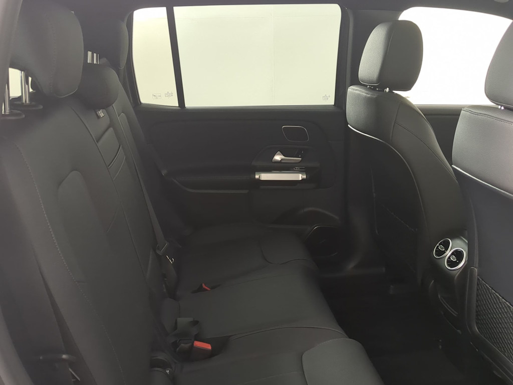 Thumbnail: 2025 Mercedes-Benz EQB - 29