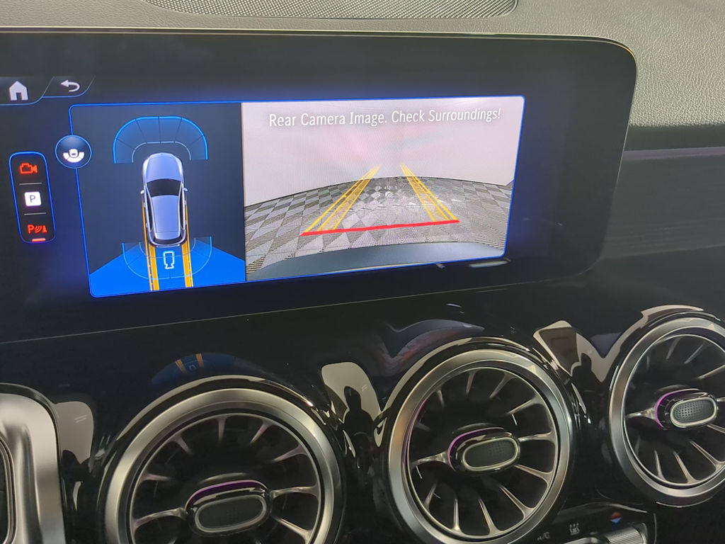 Thumbnail: 2025 Mercedes-Benz EQB - 35