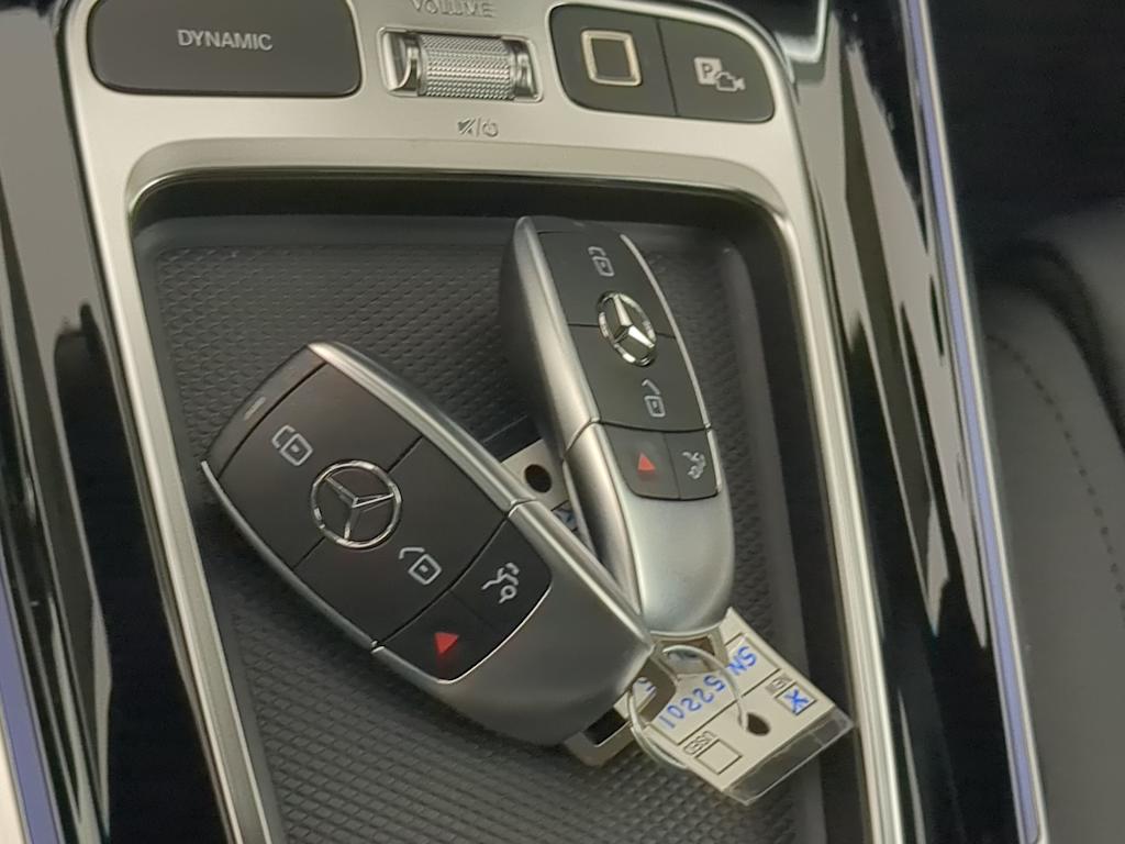 Thumbnail: 2025 Mercedes-Benz EQB - 17