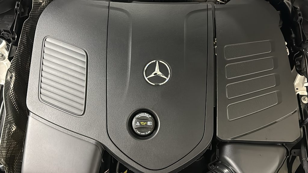 Thumbnail: 2026 Mercedes-Benz GLC - 8