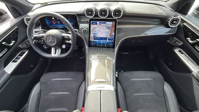 Thumbnail: 2025 Mercedes-Benz GLC - 2