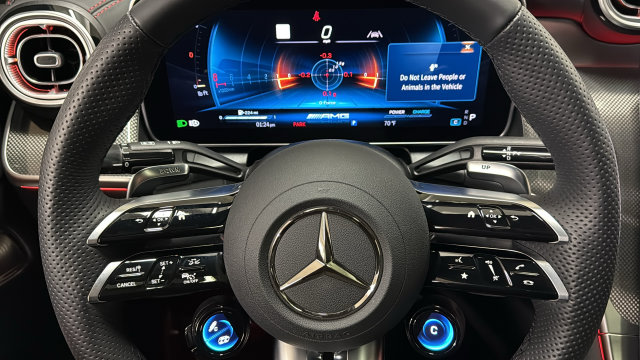 Thumbnail: 2026 Mercedes-Benz GLC - 15