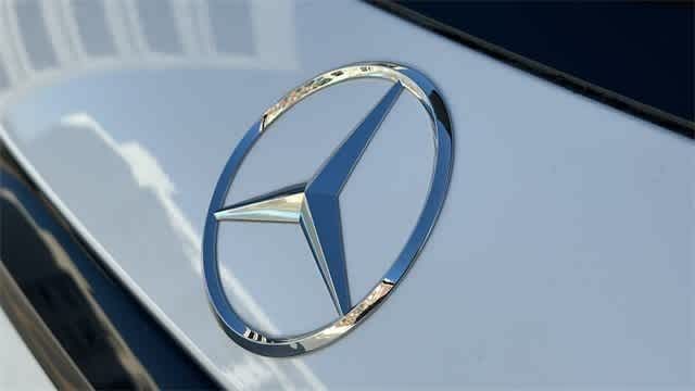 Thumbnail: 2025 Mercedes-Benz GLC - 19