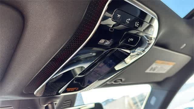 Thumbnail: 2025 Mercedes-Benz GLC - 29