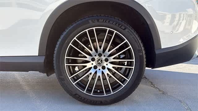 Thumbnail: 2025 Mercedes-Benz GLC - 8