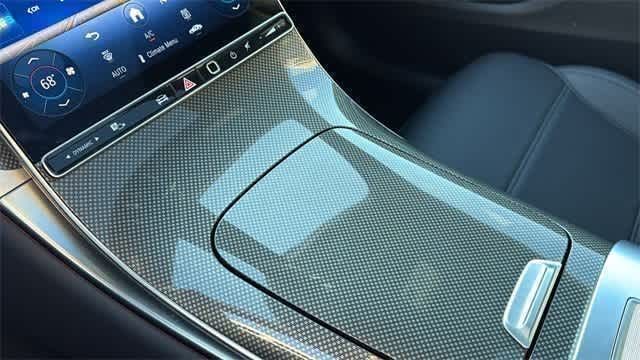 Thumbnail: 2025 Mercedes-Benz GLC - 16