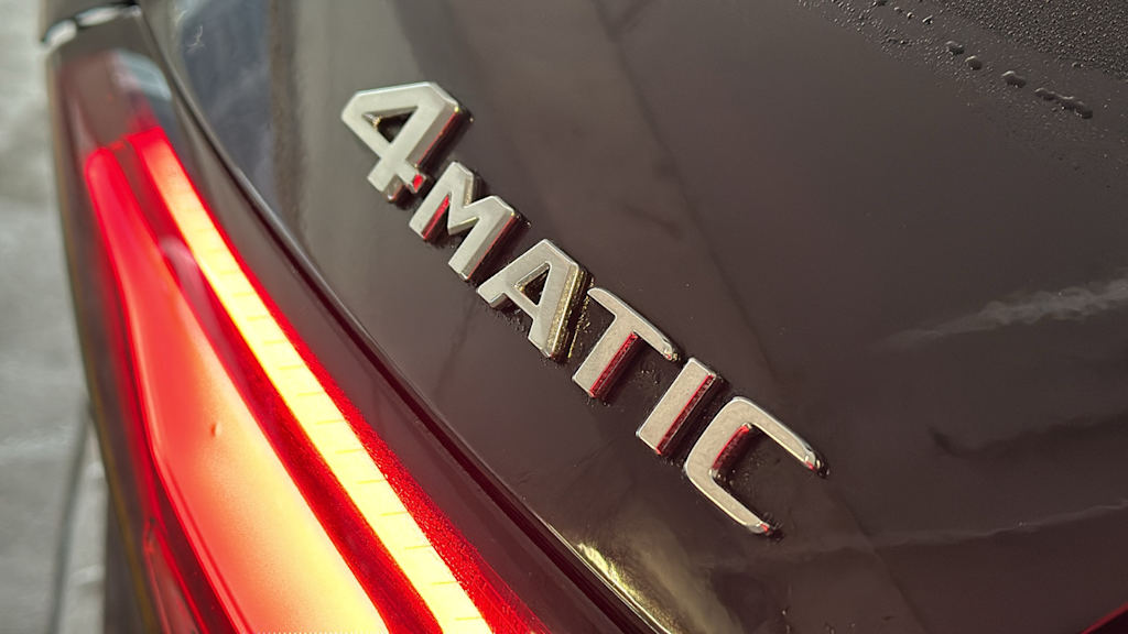 Thumbnail: 2025 Mercedes-Benz GLC - 20