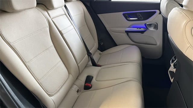 Thumbnail: 2025 Mercedes-Benz GLC - 87