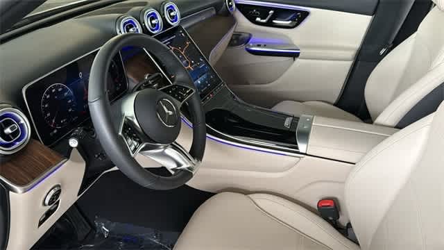 Thumbnail: 2025 Mercedes-Benz GLC - 84