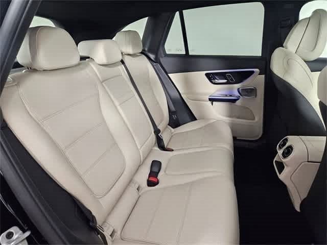 Thumbnail: 2025 Mercedes-Benz GLC - 177