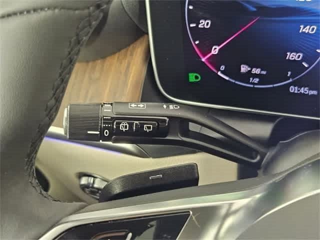 Thumbnail: 2025 Mercedes-Benz GLC - 188