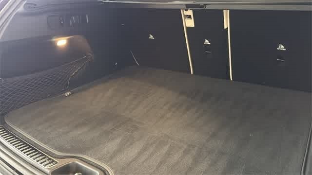 Thumbnail: 2025 Mercedes-Benz GLC - 137