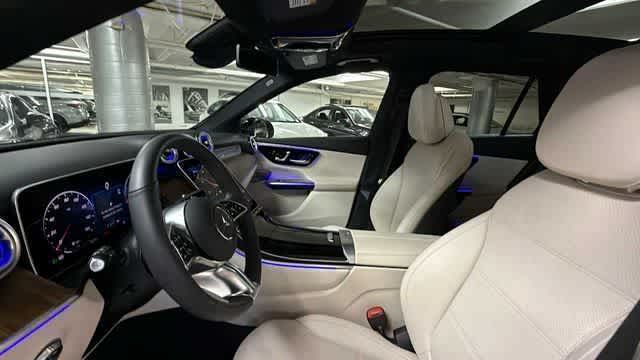 Thumbnail: 2025 Mercedes-Benz GLC - 10