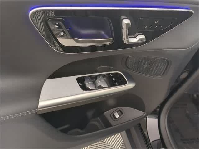 Thumbnail: 2026 Mercedes-Benz GLC - 25