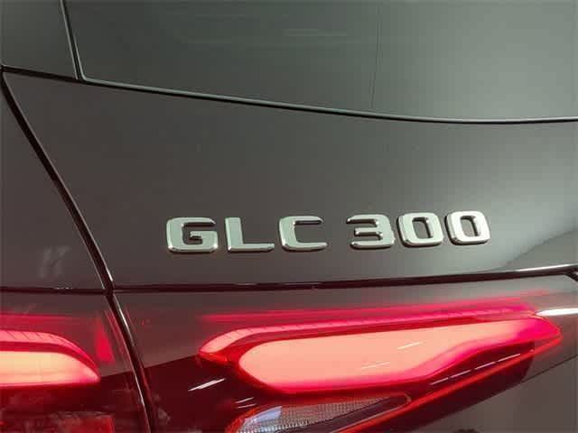 Thumbnail: 2026 Mercedes-Benz GLC - 23