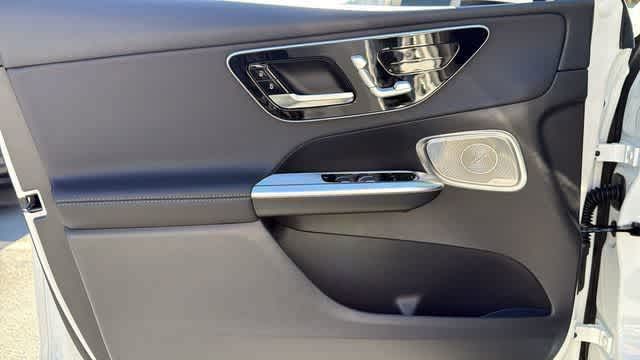 Thumbnail: 2026 Mercedes-Benz GLC - 14