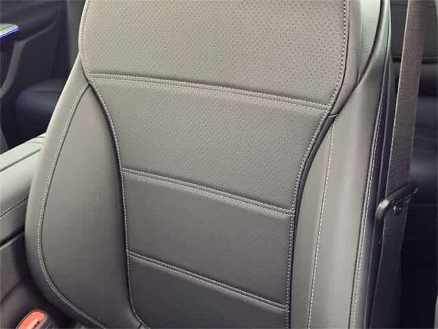 Thumbnail: 2025 Mercedes-Benz GLC - 75