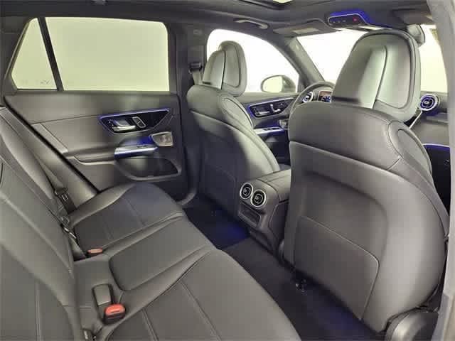 Thumbnail: 2025 Mercedes-Benz GLC - 45