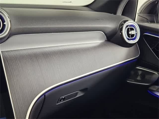 Thumbnail: 2025 Mercedes-Benz GLC - 73