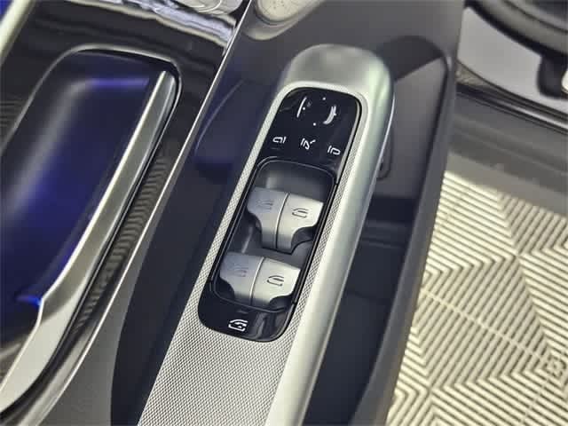 Thumbnail: 2025 Mercedes-Benz GLC - 43