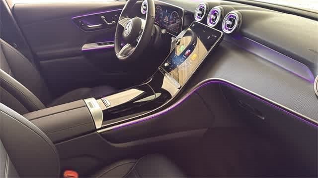 Thumbnail: 2025 Mercedes-Benz GLC - 69