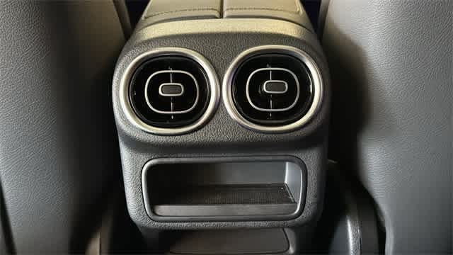 Thumbnail: 2025 Mercedes-Benz GLC - 25