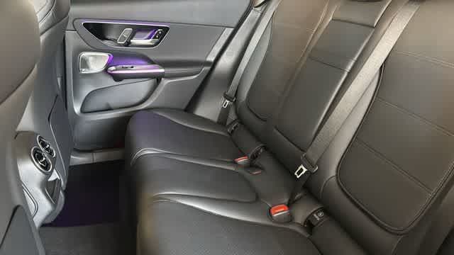 Thumbnail: 2025 Mercedes-Benz GLC - 30