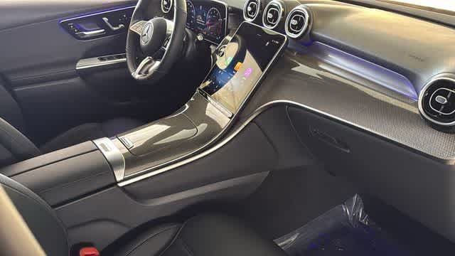 Thumbnail: 2025 Mercedes-Benz GLC - 12