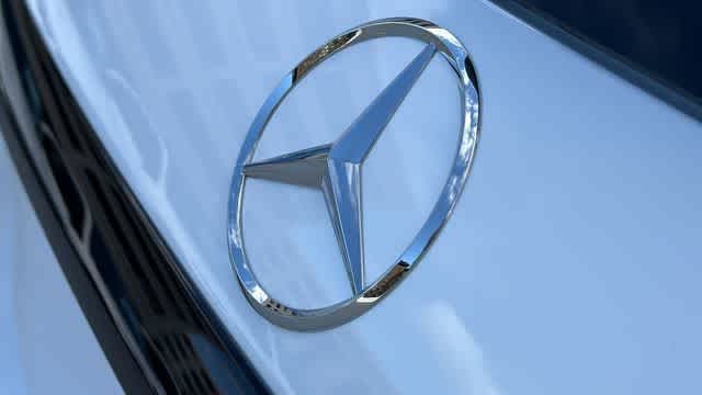 Thumbnail: 2026 Mercedes-Benz GLC - 18