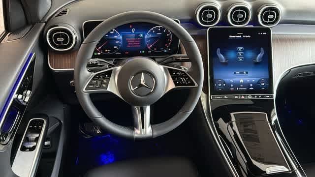 Thumbnail: 2026 Mercedes-Benz GLC - 2