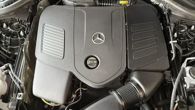 Thumbnail: 2026 Mercedes-Benz GLC - 9
