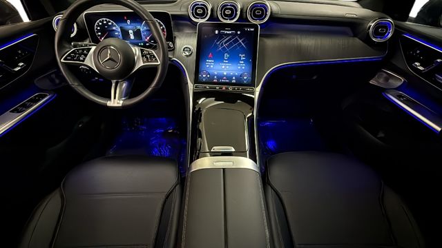 Thumbnail: 2023 Mercedes-Benz GLC - 2
