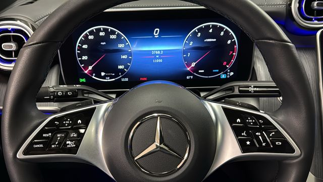 Thumbnail: 2023 Mercedes-Benz GLC - 17